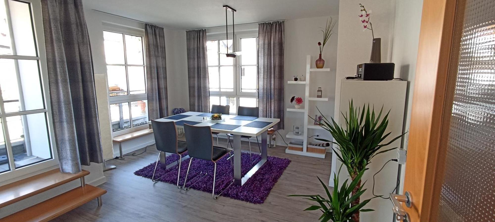 Grosszuegiges Helles Penthouse -Komplette Etage- Mit Balkon Und Stellplatz In Ruhiger Lage Кулмбах Екстериор снимка